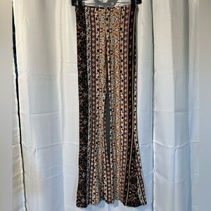 Patterned Stretch Flare Pants